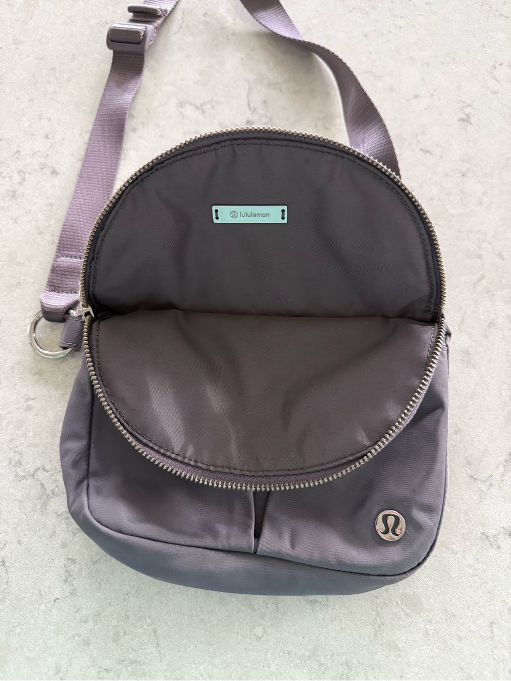 lululemon athletica lavender Belt Bag with Logo Accent - Picture 4 of 6